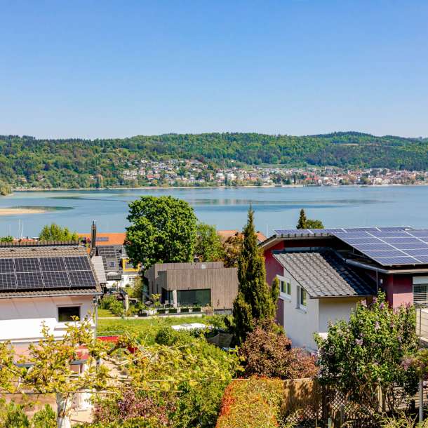 FeWo mit Ausblick in Bodman und Infinity-Pool
